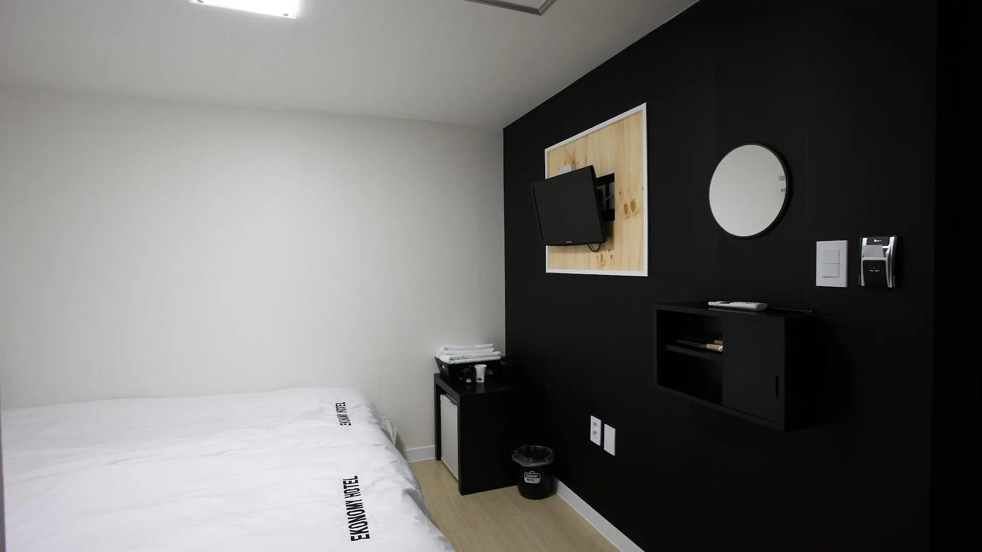 Ekonomy Hotel Myeongdong Premier Seoul