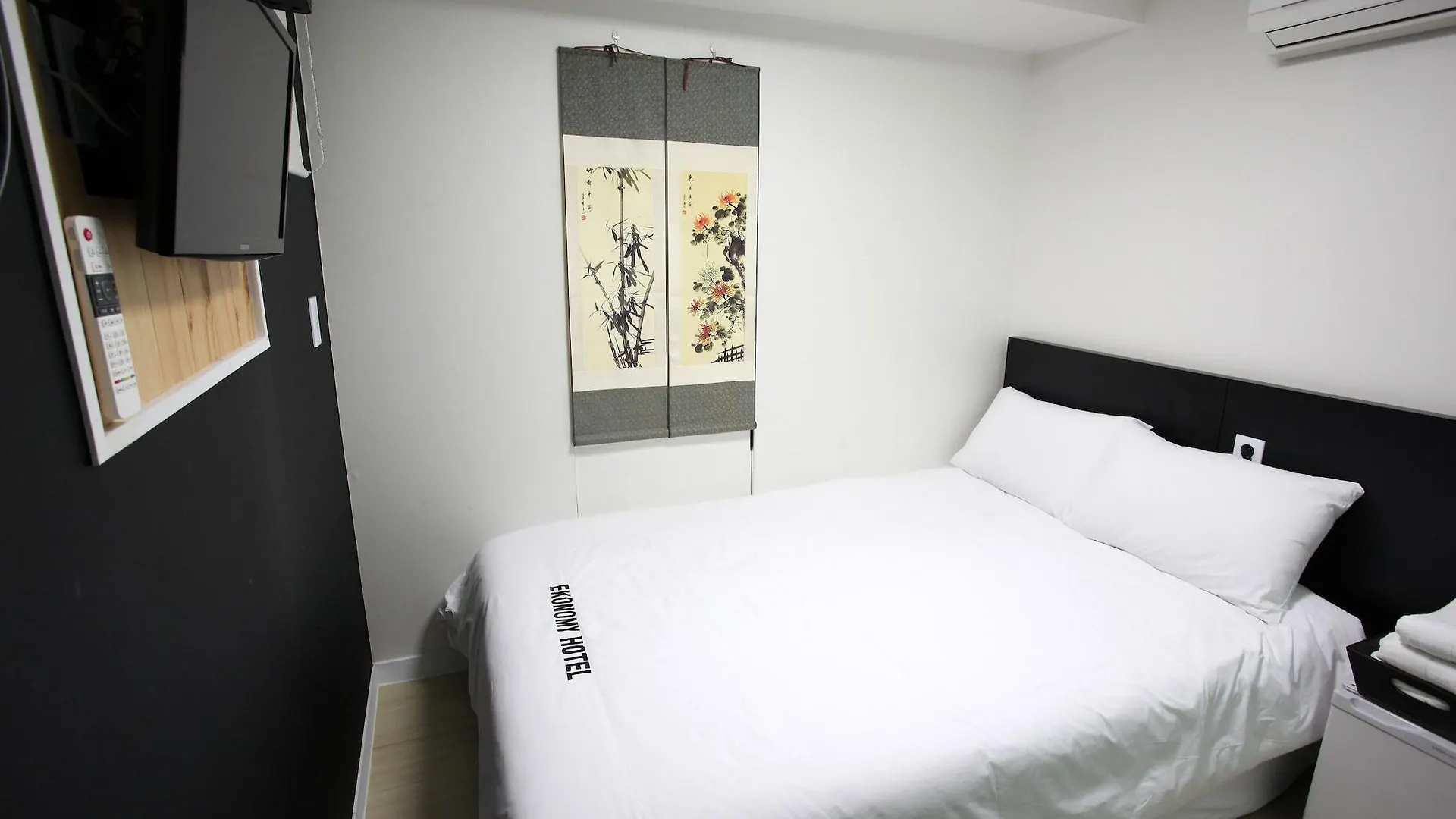 Ekonomy Hotel Myeongdong Premier Seoul South Korea