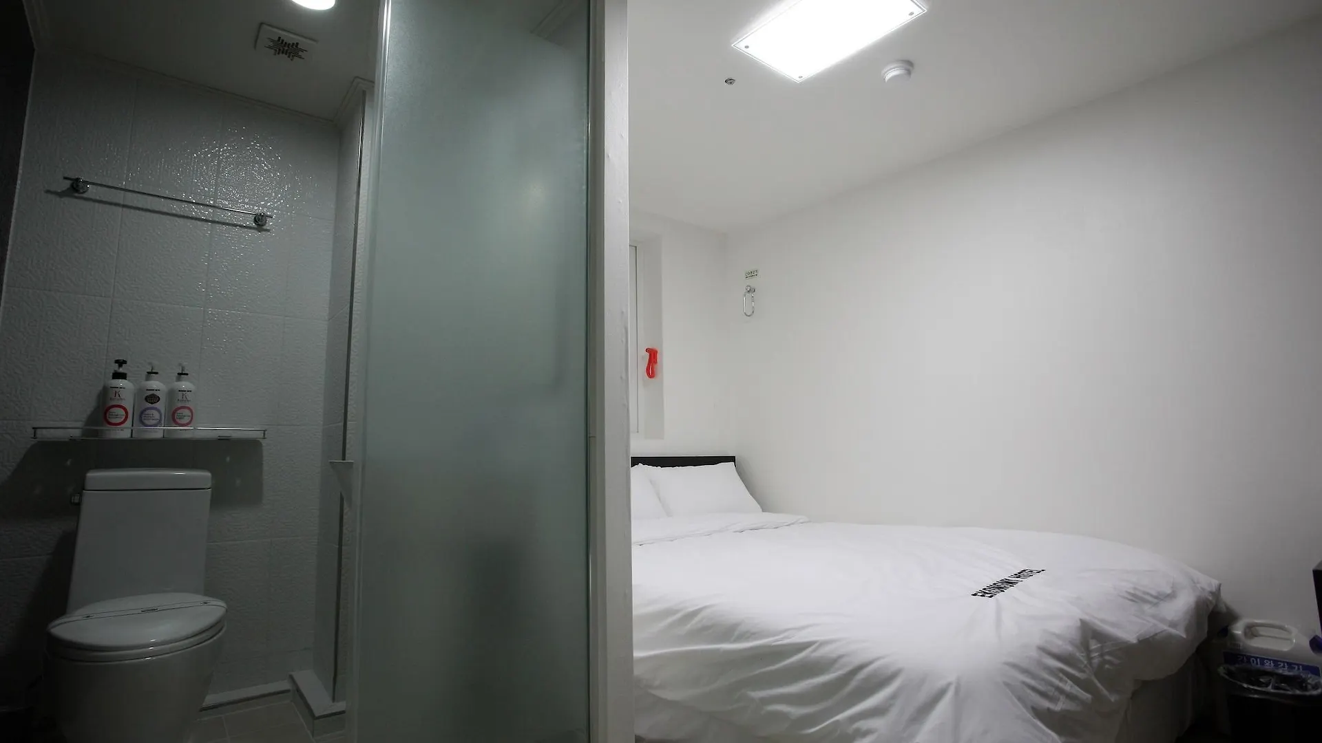 Ekonomy Hotel Myeongdong Premier Seoul
