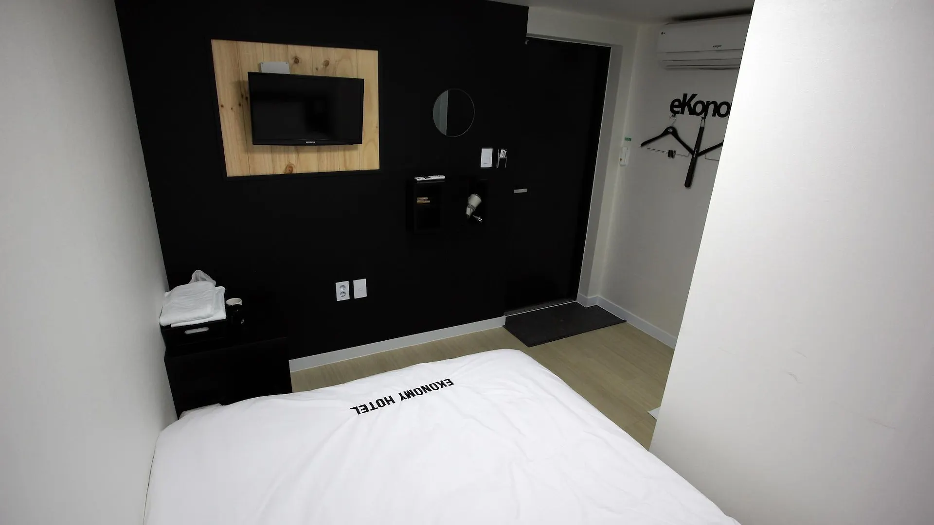 Hostel Ekonomy Hotel Myeongdong Premier Seoul