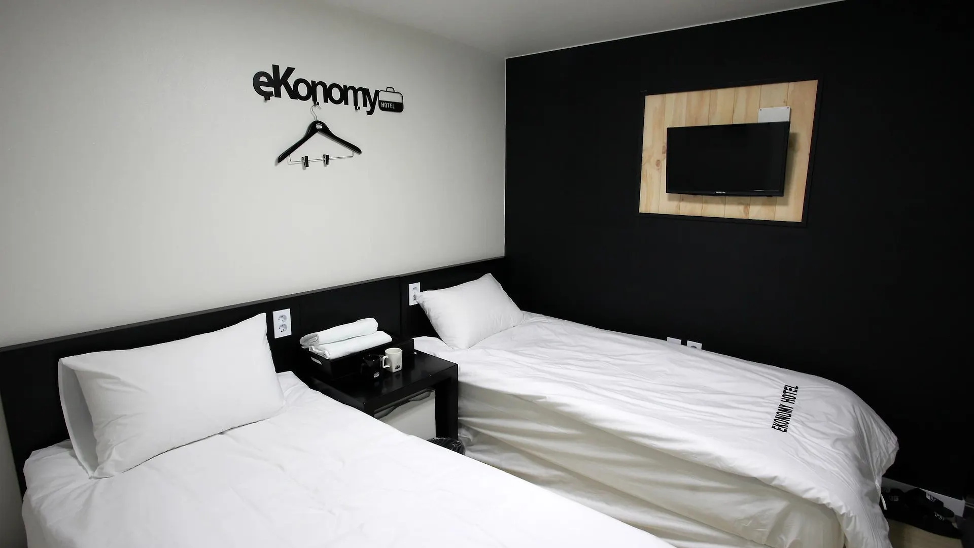 Ekonomy Hotel Myeongdong Premier Seoul