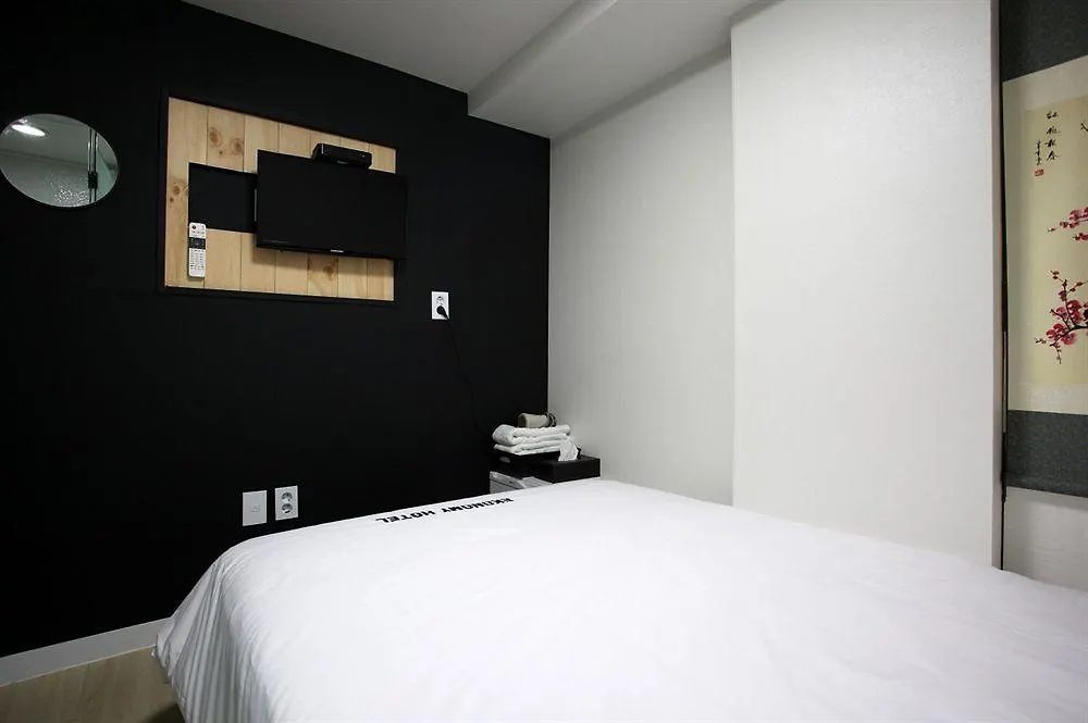 Ekonomy Hotel Myeongdong Premier Seoul 0*,  South Korea