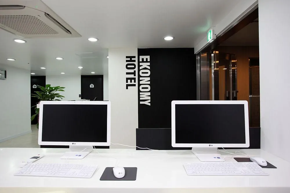 Ekonomy Hotel Myeongdong Premier Seoul 0*,