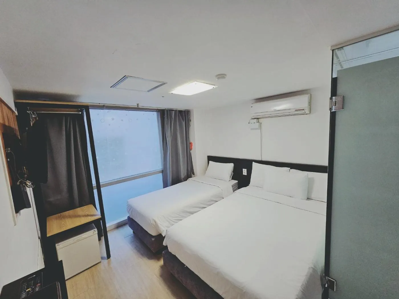 Ekonomy Hotel Myeongdong Premier Seoul