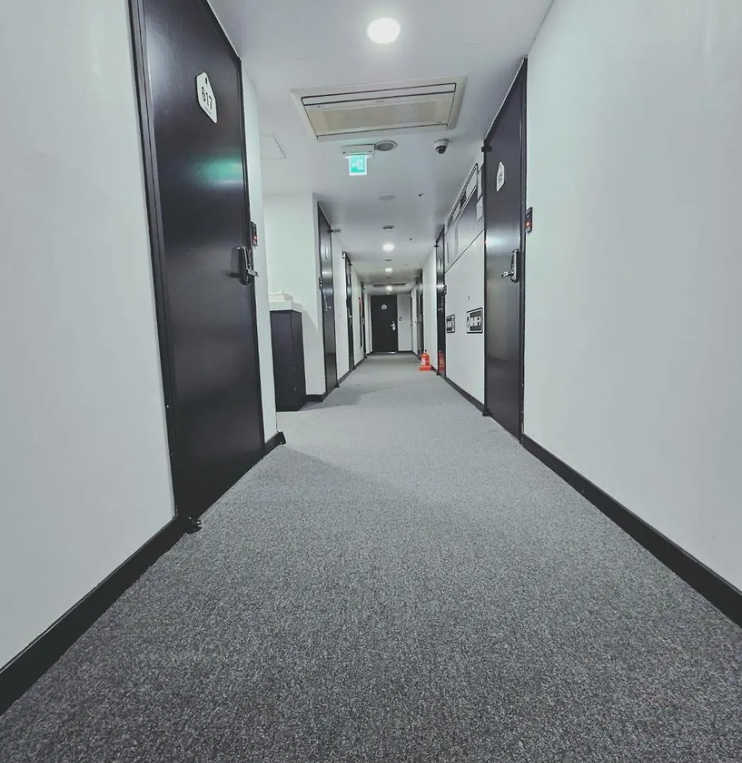 Ekonomy Hotel Myeongdong Premier Seoul Hostel