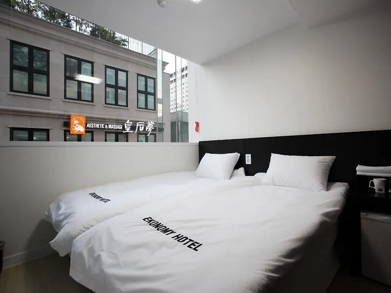 Hostel Ekonomy Hotel Myeongdong Premier Seoul